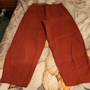 Unversial Thread Co Burnt Orange Pants Size S.